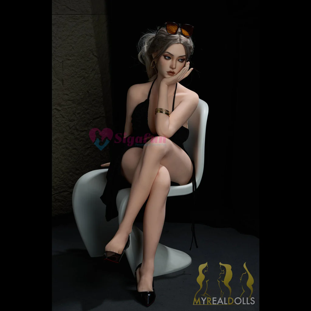Atty Attractive Sex Doll - Image 9