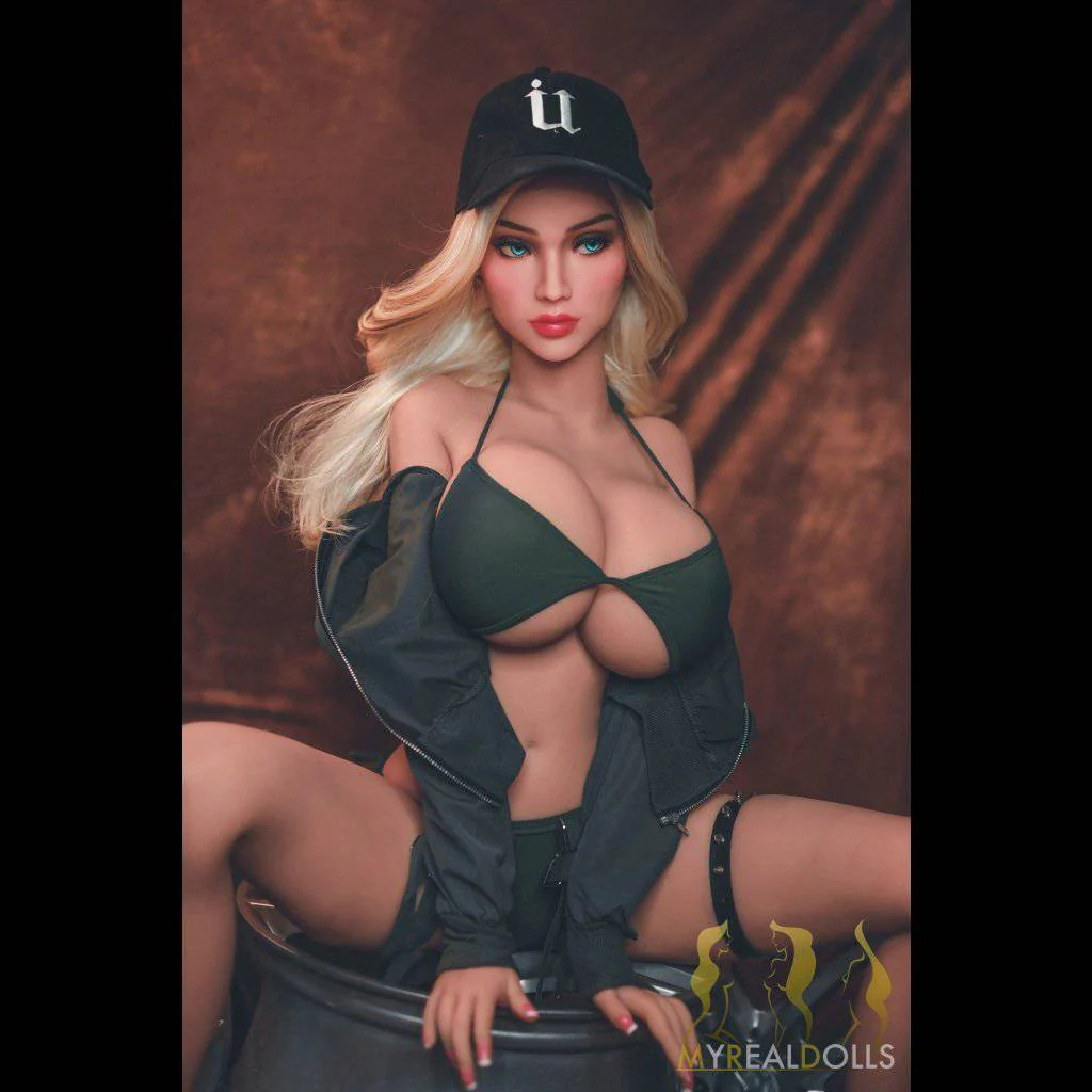 Berry Tall-Busty Sex Doll - Image 25
