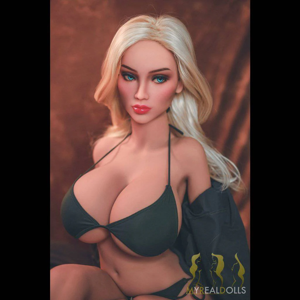 Berry Tall-Busty Sex Doll - Image 27