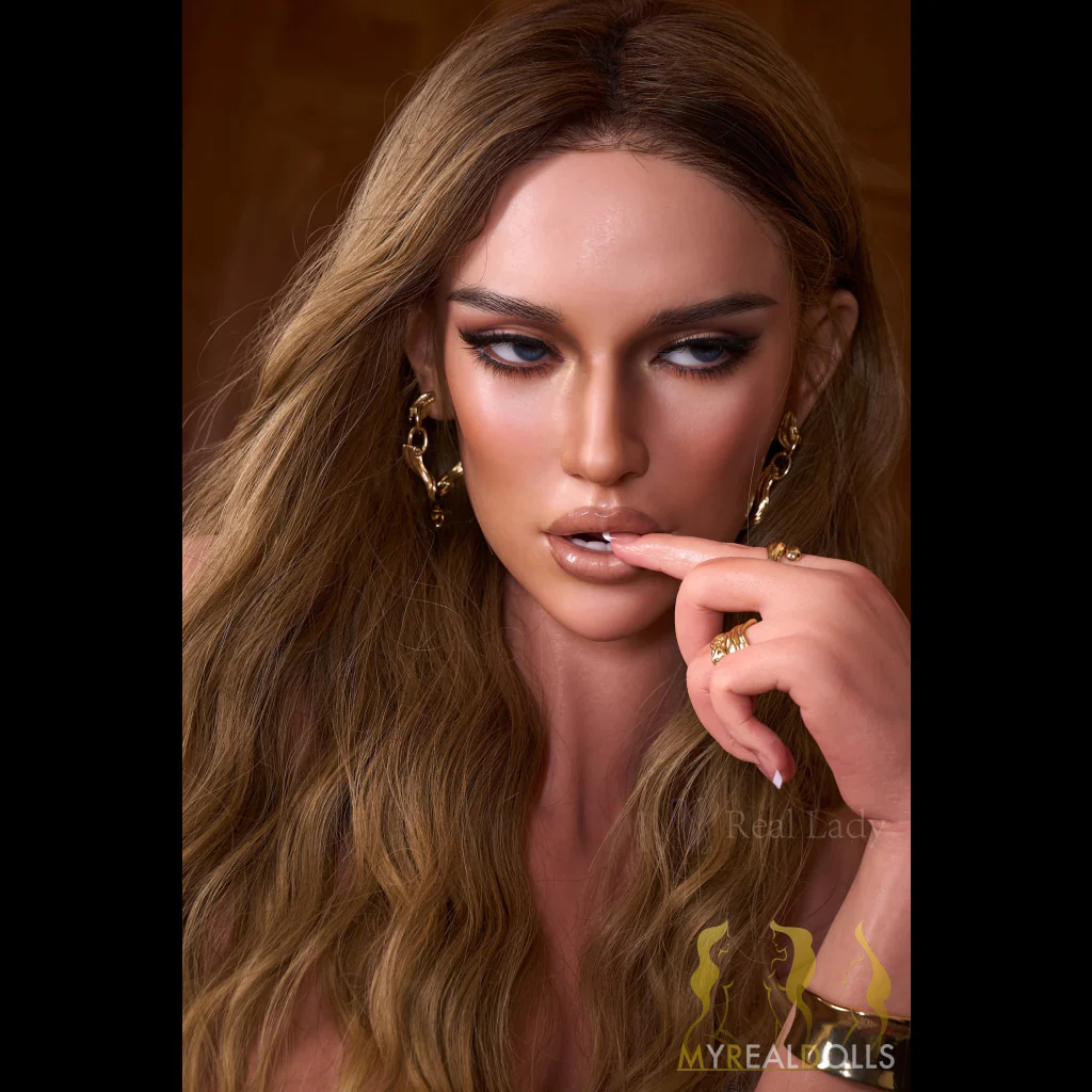 Priscilla Luxury Doll - Image 44